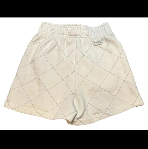 Nike Sportswear Club Fleece Quilted Short Embroidered Pale Ivory Apricot Women S - Image 2