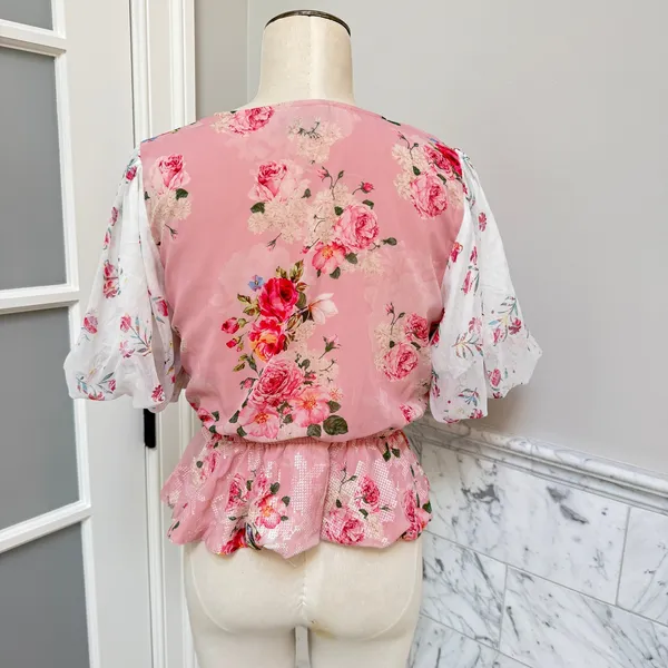 Anthropologie Hemant & Nandita Rose Garden Peplum V-Neck Floral Blouse Small - Image 2