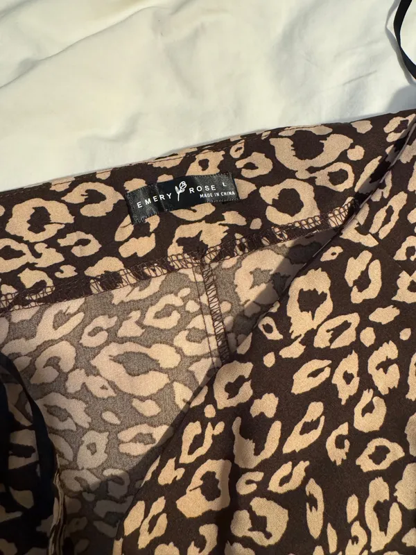 Leopard Print Brown Long Skirt with Side Slit - Image 3