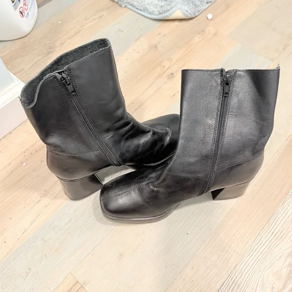 Black Leather Platform Ankle Boots Size 8 Square Toe Chunky Block Heel Zip Up - Image 6