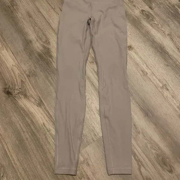 chrome align leggings size 2 28 inseam - Image 2