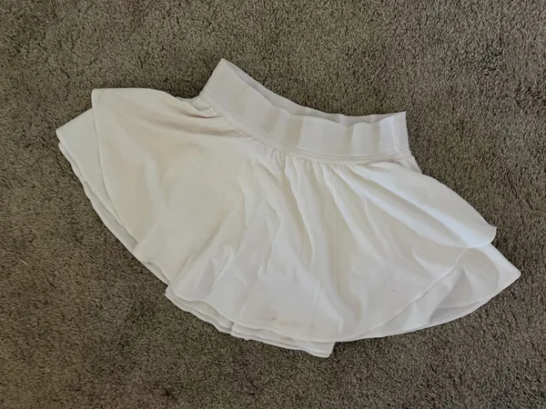 Lululemon Skirt White - Image 2