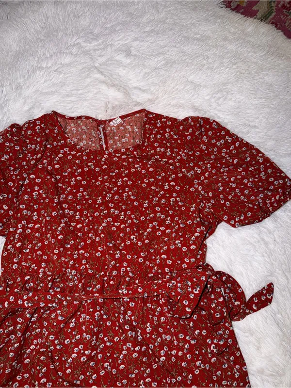 Red Floral Tie Waist Shirt Business Casual - Image 2