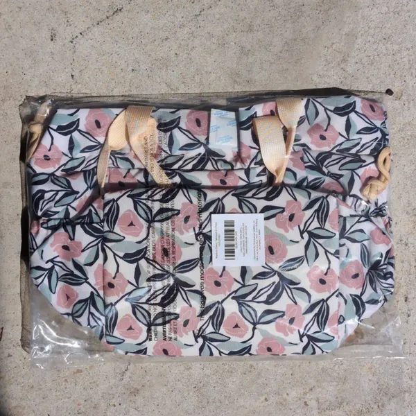 NWT Summer & Rose Adrienne White Pink Floral Drawstring Handled Lunch Tote Bag - Image 4