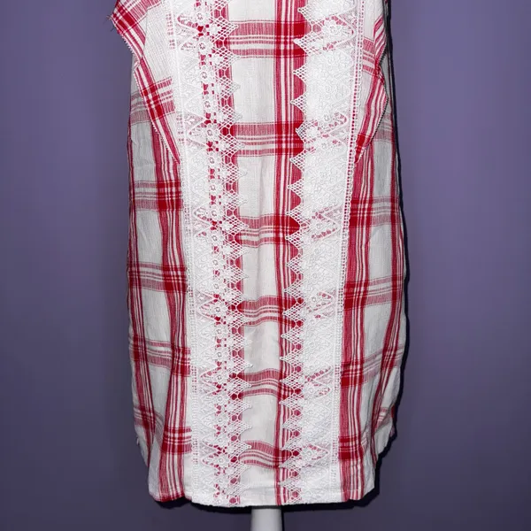 Entro NWT Boutique Red and White Plaid Dress with Lace Detail - Image 4