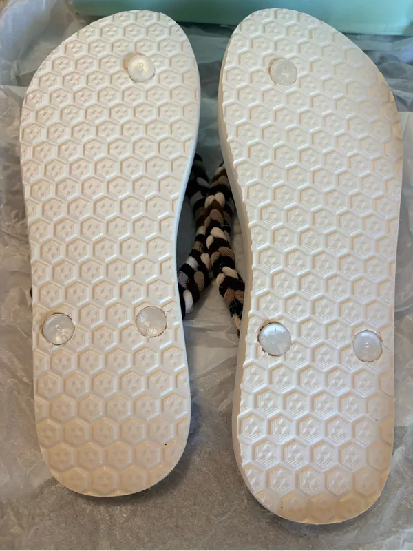 No Boundaries Women’s White Sandals with Braided Black and Brown Straps - Image 4