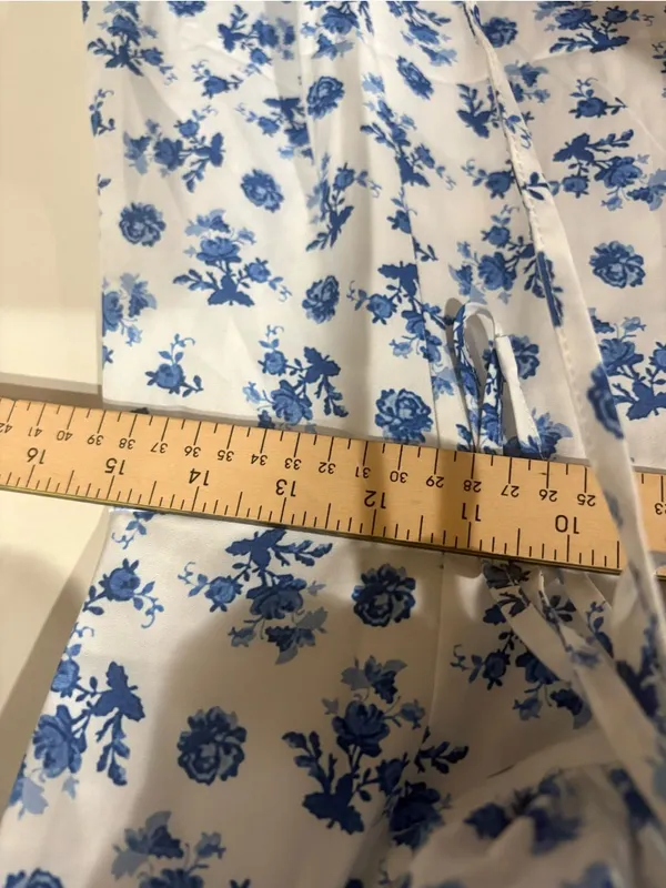 Blue Floral Puff-Sleeve Midi Dress Size M - Image 7