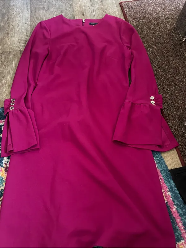 Tommy Hilfiger Women's Fuchsia Bell-Sleeve Shift Dress - Image 2