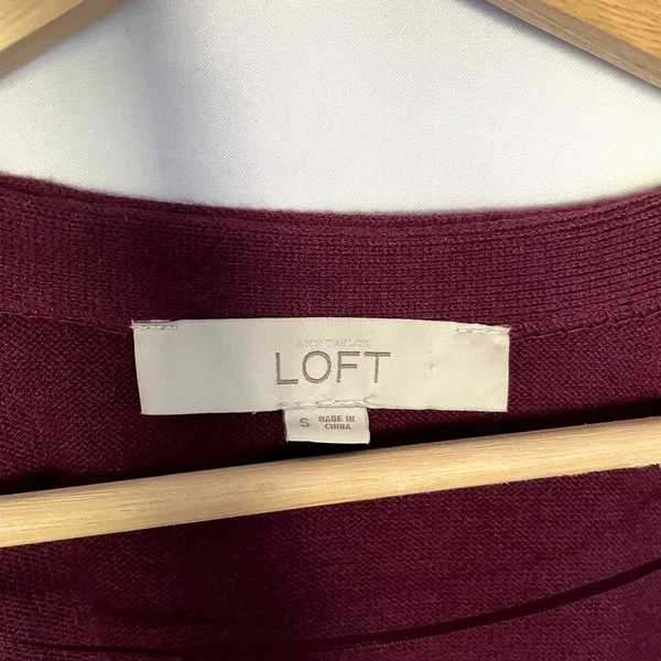 Ann Taylor LOFT‎ burgundy purple asymetric cardigan knit women's size small - Image 3