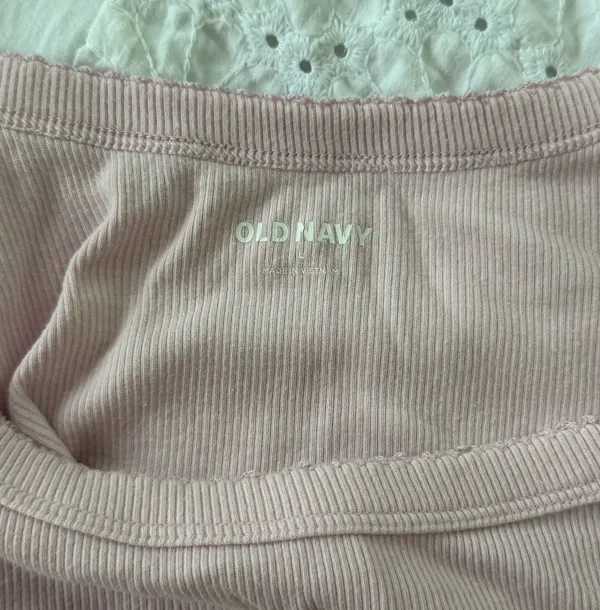 Old Navy Tank - Image 2