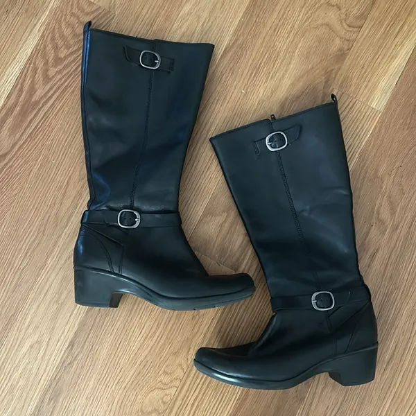 Clarks Malia Poplar Extended Calf Riding Boots Black Leather Heeled Boots Size 8 - Image 3