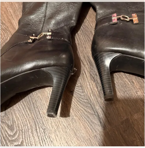 Bandolino Knee-High Heeled Boots - Image 4