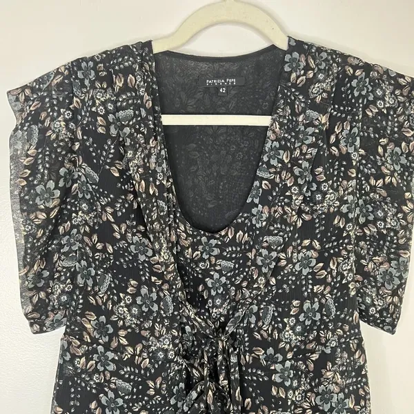 Patrizia Pepe Ditsy Floral Tie Front‎ Flowy Short Sleeve Dress - Image 4