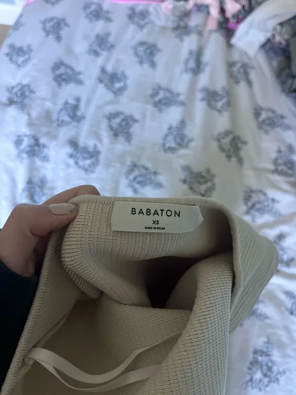 Aritzia Babaton Sculpt Knit Dress - Image 3