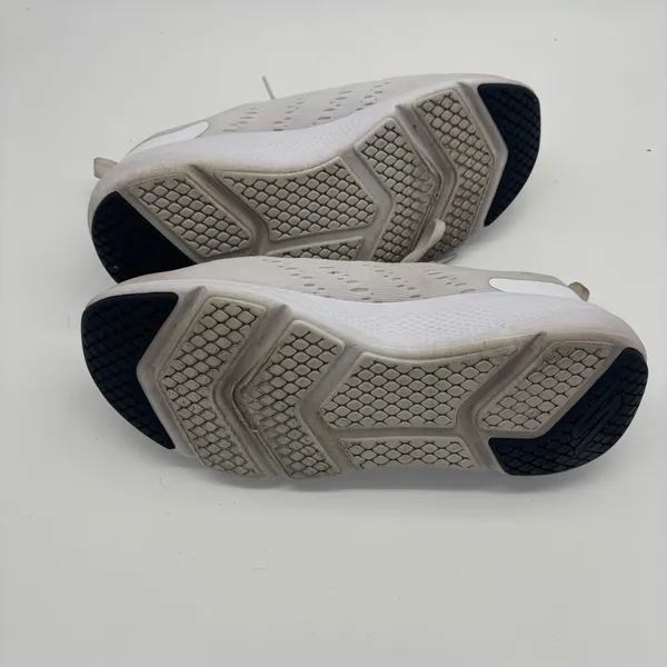 Skechers GOrun Consistent White Grey Running Shoes Womens 8.5 - Image 8
