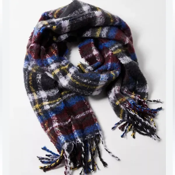 Urban Outfitters Women’s Fuzzy Purple Plaid Winter Layering Polyester Scarf - Image 3