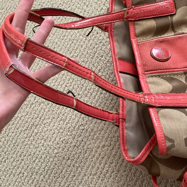 Coach Tan and Red Signature Canvas Shoulder Bag E1361-F21949 Fair Condition - Image 3