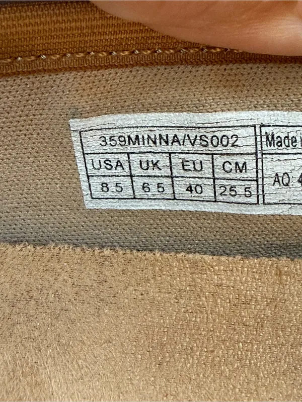 Vionic Ballet Flat w/ Bow Tan Style Spark Minna Size 8.5 Cap Toe
Cottage Core - Image 6