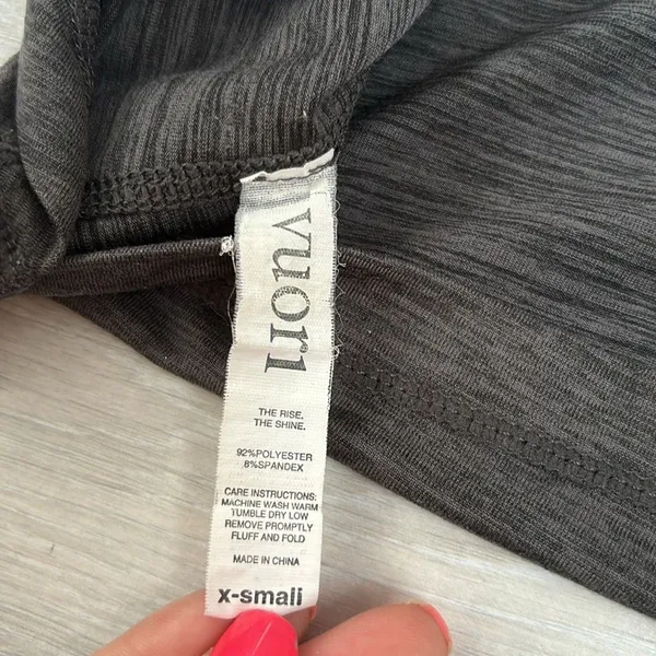 Vuori Racerback Tank Top Charcoal Heather Size XS - Image 5