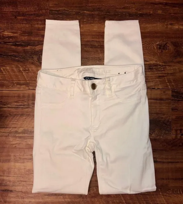 American Eagle Super Stretch White Jeggings - Image 2