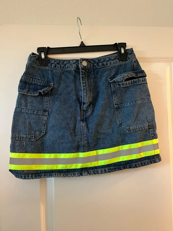 Signature 8 Denim Skirt - Image 2