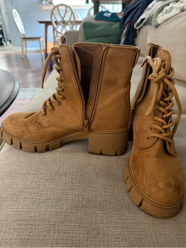 Target Women's Tan Suede Lace-Up Ankle Boots - Image 2