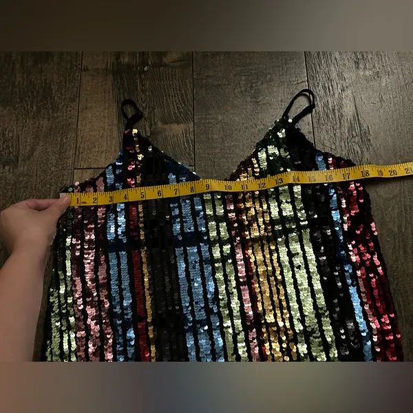 Madison‎ & Berkeley sequin shirt size Medium - Image 6