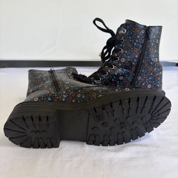 True Craft Korri 3 Floral Combat Boots Black Multicolor Lace Up Side‎ Zip 9.5 M - Image 3