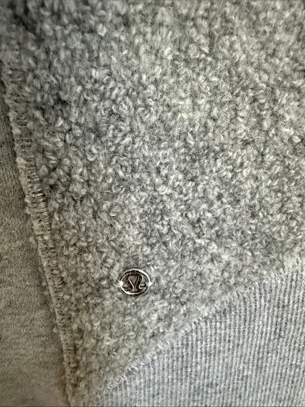 Lululemon Stand Out Sherpa Jacket - Image 9