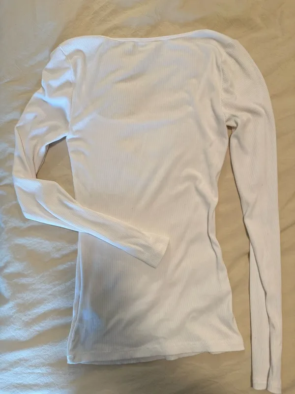 Aritzia ribbed square neck long sleeve top - Image 5