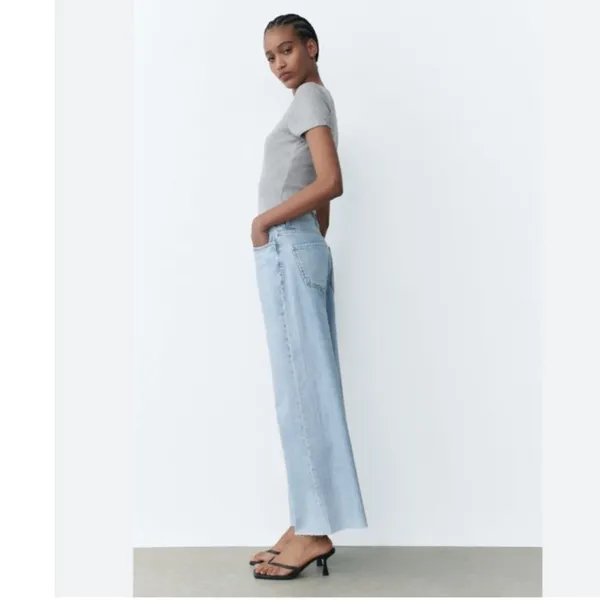 Zara High-Rise 8197/816 Wide‎ Leg Culotte Jeans Sz:00 NWT C24 - Image 2