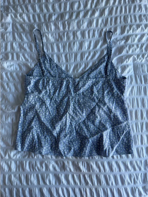 Brandy Melville light blue floral flowy tank - Image 2