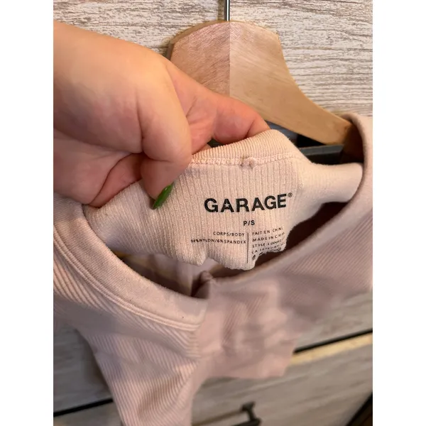Garage Women Pink Ribbed V-Neck Short Sleeve Crop Top P/S - Image 4