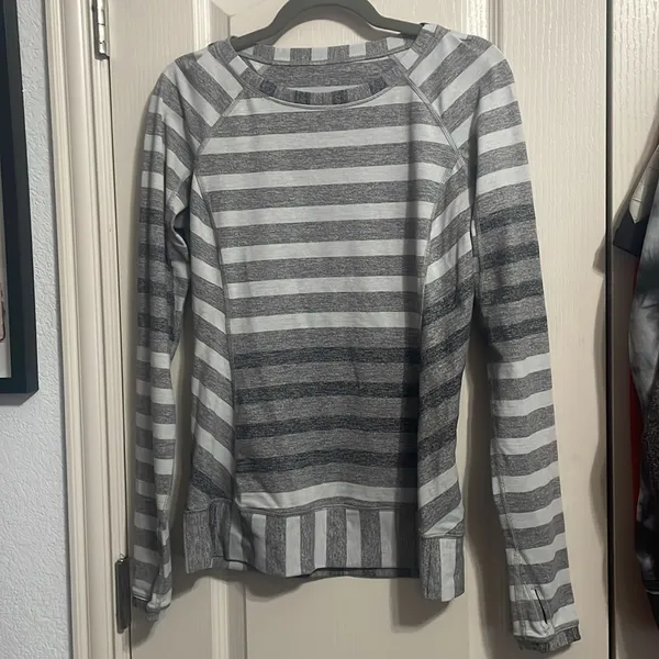 Lululemon Race Your‎ Pace Long Sleeve Marshmallow Stripe Heathered Athleisure - Image 3
