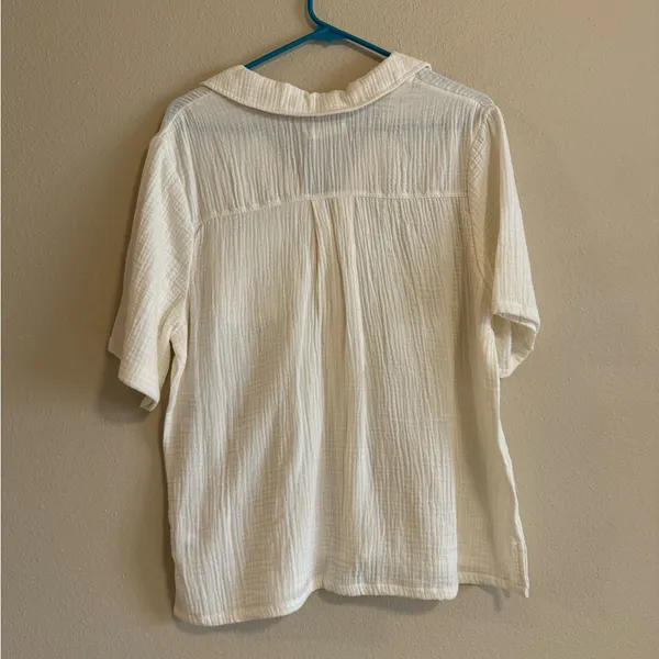 Ugg button down - Image 3