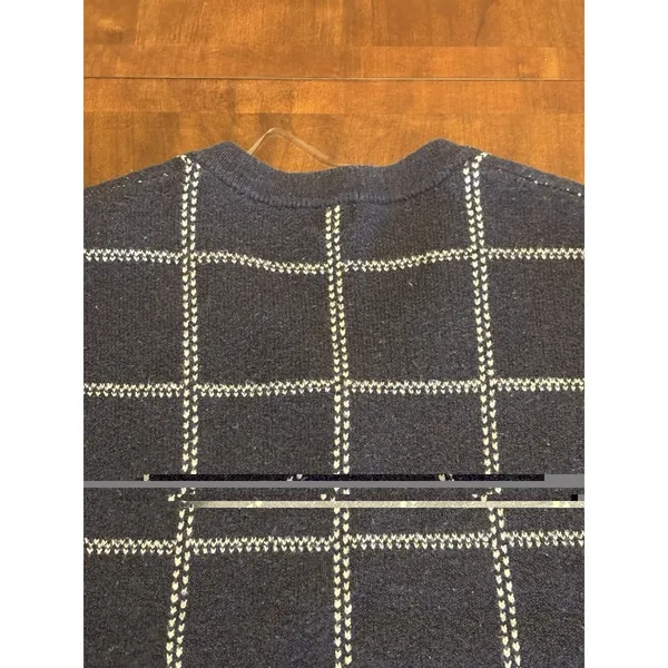 A New Day Women's Navy V-Neck Boxy Sweater Vest Windowpane Cute Chic Breathable - Image 5