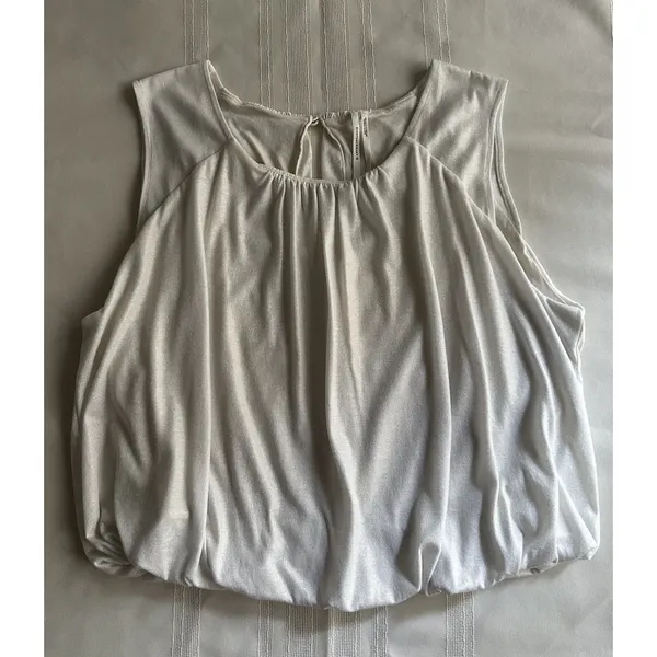 By Anthropologie Ivory White Shimmer Bubble Top Shirt SZ L Party Date Office EUC - Image 7