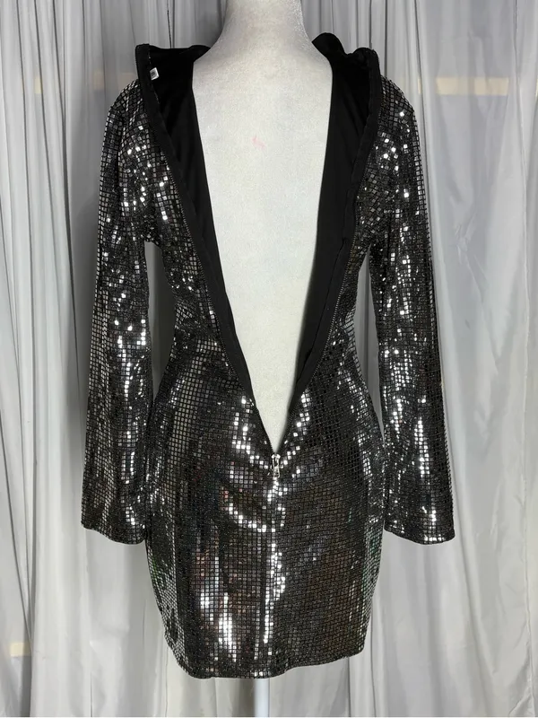 Black/Silver Sequin Mini Dress With Turtleneck Collar And Zipper Closure Size M - Image 6