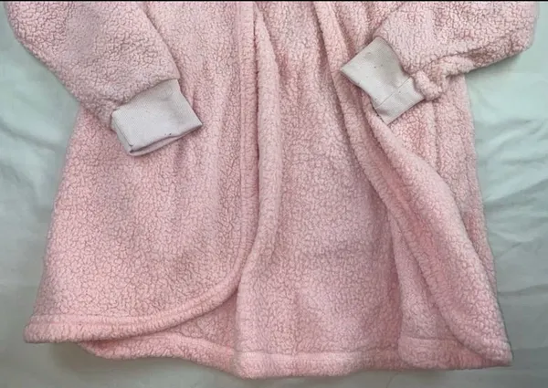 Hooded Cardigan Pink - Image 9