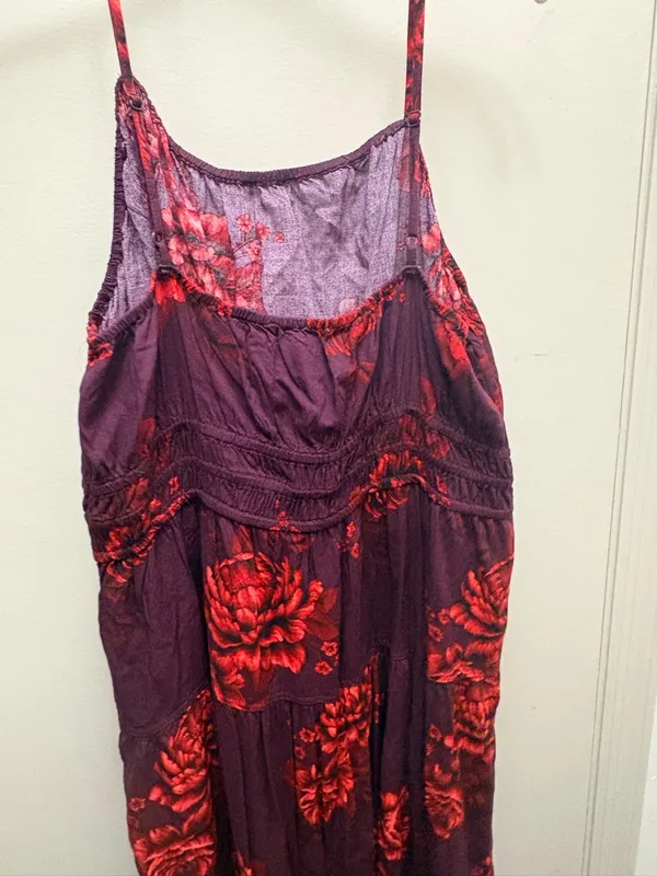 Old Navy Plum waist defined NwT women’s Midi Dress with Floral Print - Image 11