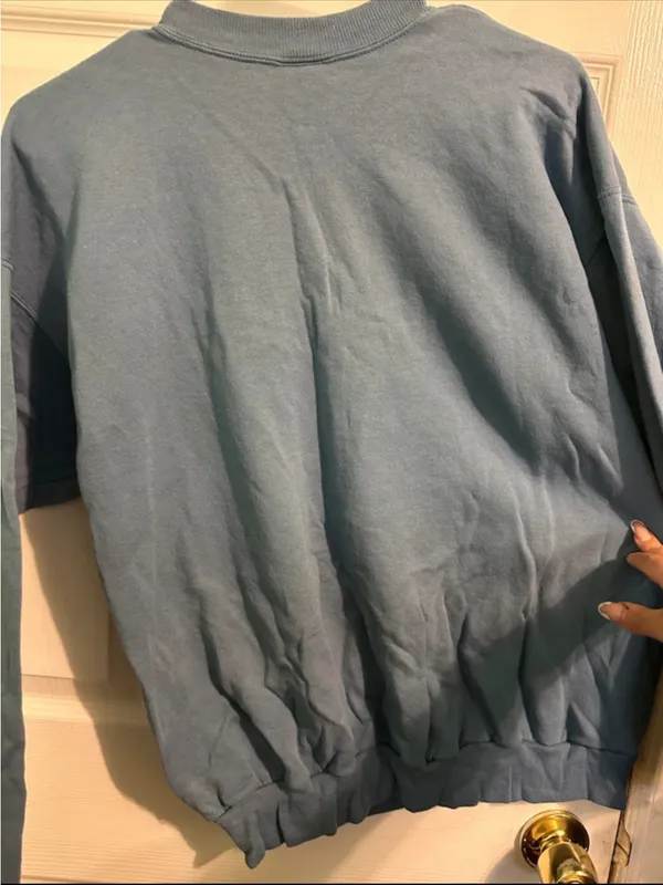 Hanes Blue Sweatshirt with Snowman Beach Graphic - Image 5