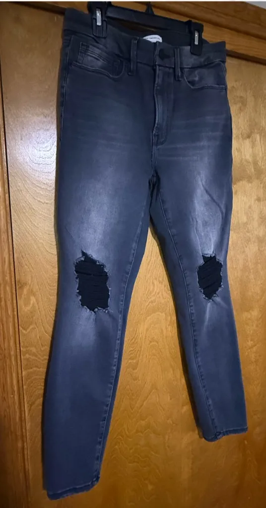 Good American Always Fits Black Distressed Skinny Jeans 6-12 - Image 7