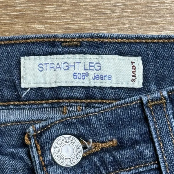 Levi's 505 Straight Leg Jeans Women's 8 Medium Blue Mid Rise Stretch Denim EUC - Image 3