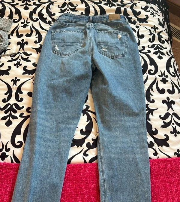 American Eagle Slim Fit Jeans - Image 3