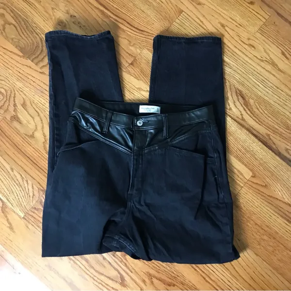 Abercrombie Relaxed Black Jeans with Faux Leather Detail - Image 5
