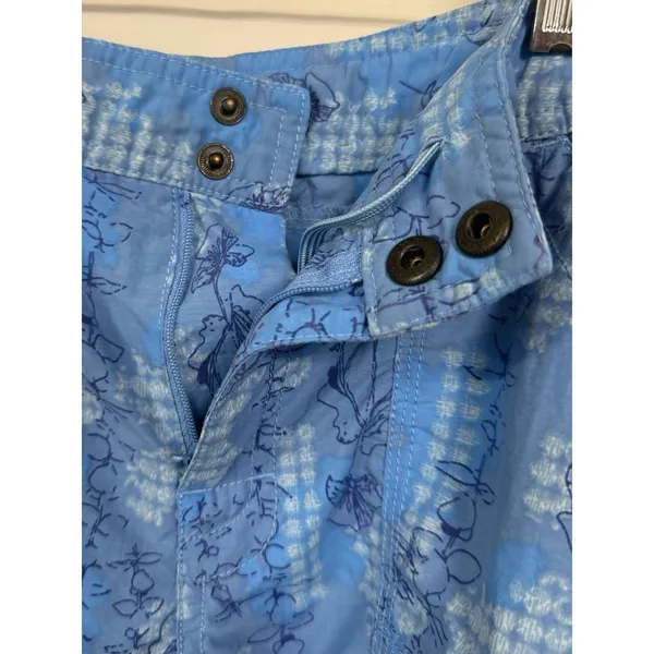 The North Face Women’s Sz 8 Blue Floral Athletic Shorts Nylon Outdoor Active - Image 5