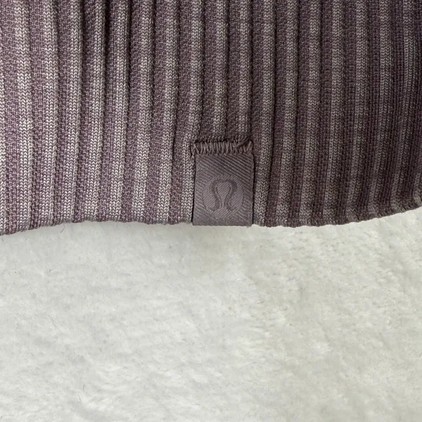 Lululemon Rare Colorway Rest Less Top Crewneck‎ Long Sleeve Thumbhole Textured 2 - Image 5
