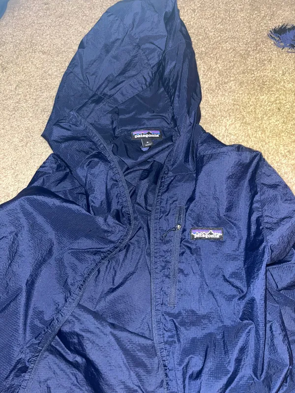 Patagonia Navy  Windbreaker - Image 2