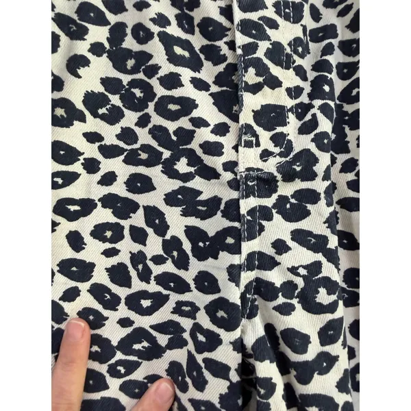 Zara Leopard Print Wide Leg Jeans High Rise Animal Print Denim Size 8 US 40 EUR - Image 8