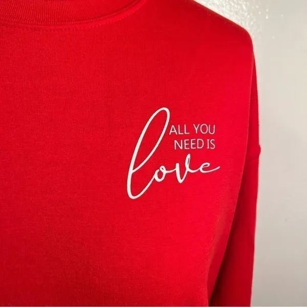 Unisex Size Large Crewneck Sweatshirt Red White Love Is All You Need Gildan - Image 3